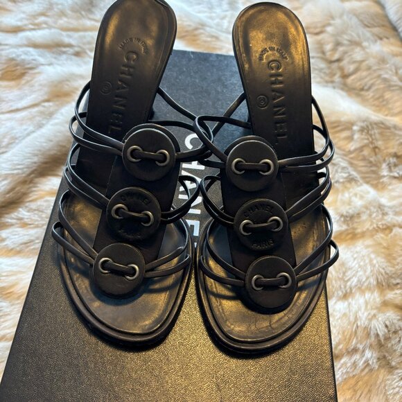 Chanel Vintage Sandals, Size 7 - Picture 1 of 10
